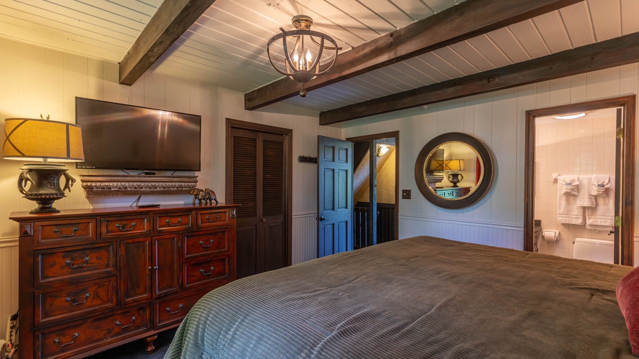 Photo of Bedroom in Beech Mountain