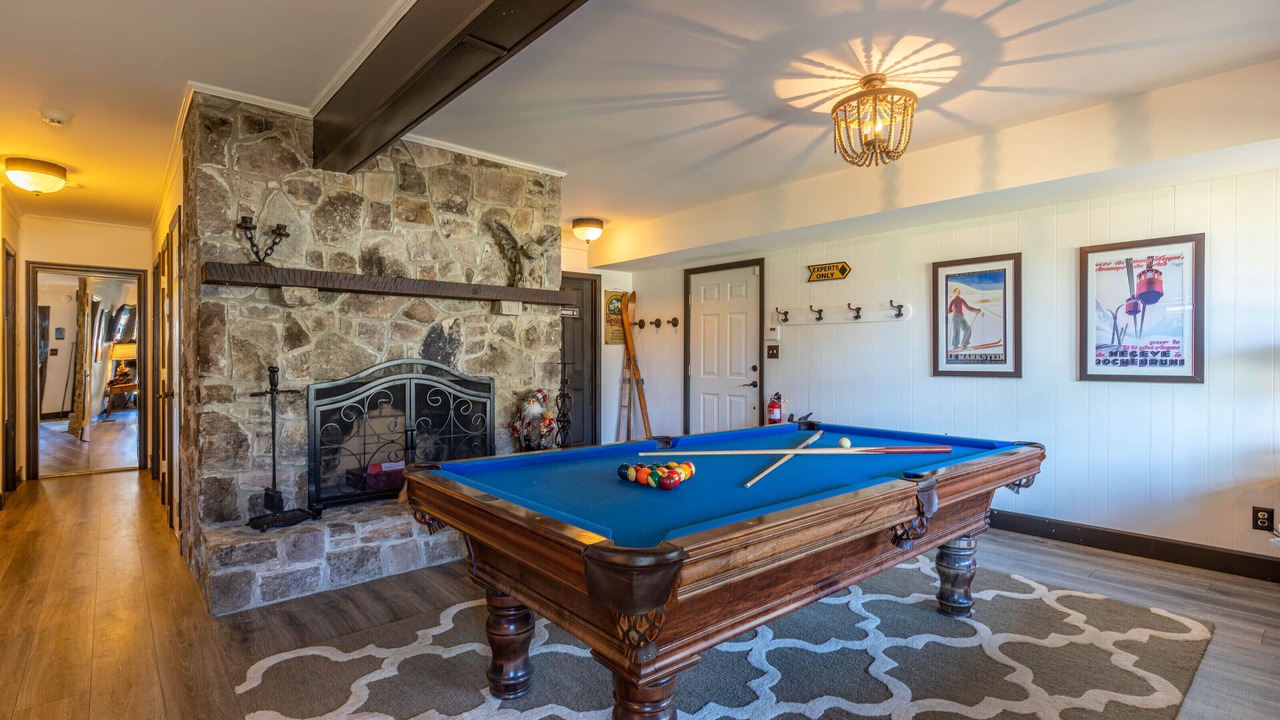 Photo of Bedroom in Beech Mountain