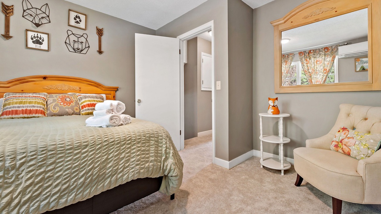 Photo of Bedroom in Newland
