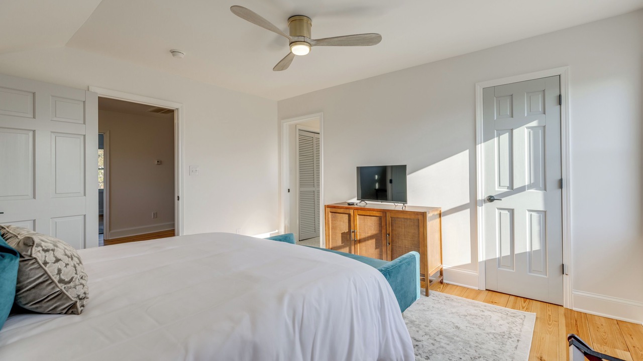 Photo of Bedroom in Monroe