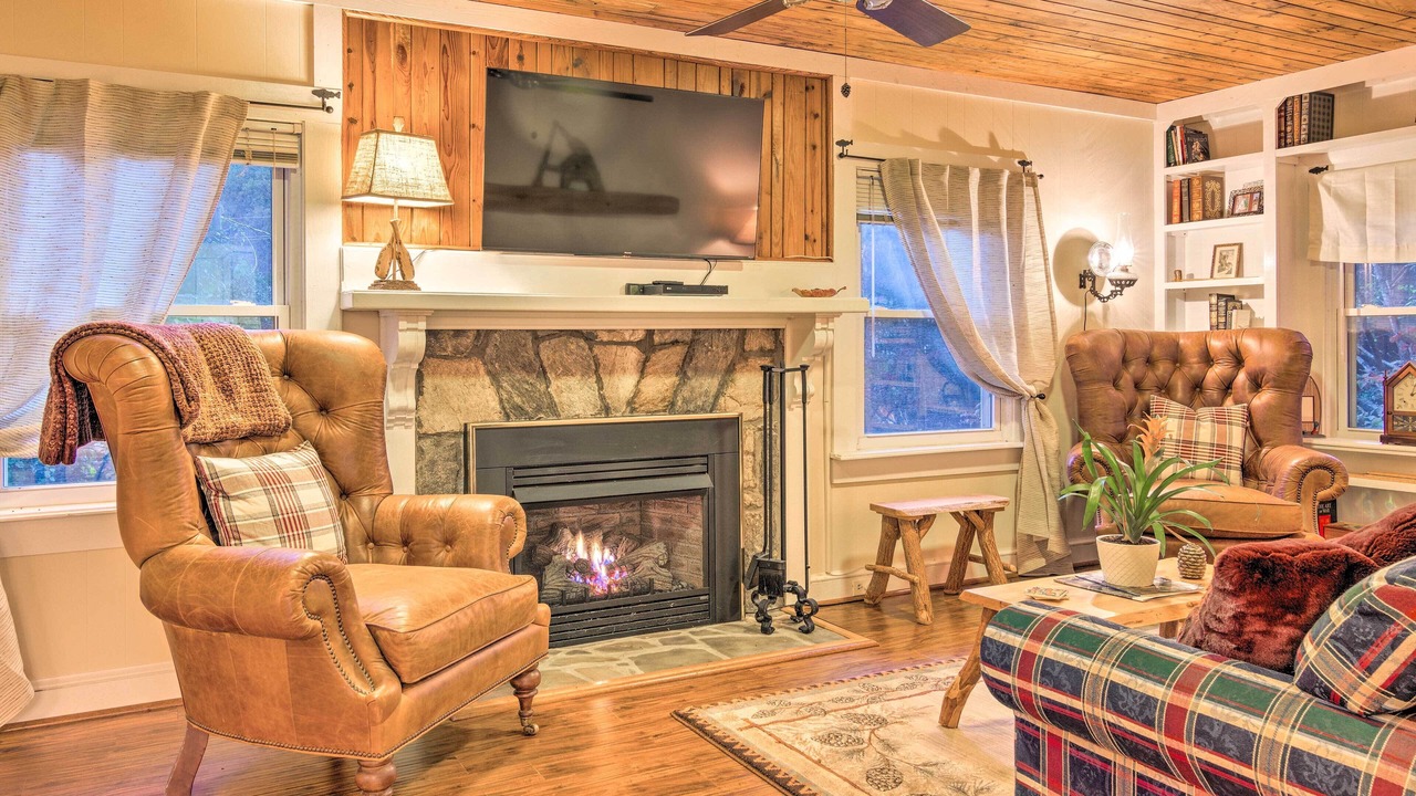 Photo of Bedroom in Chimney Rock