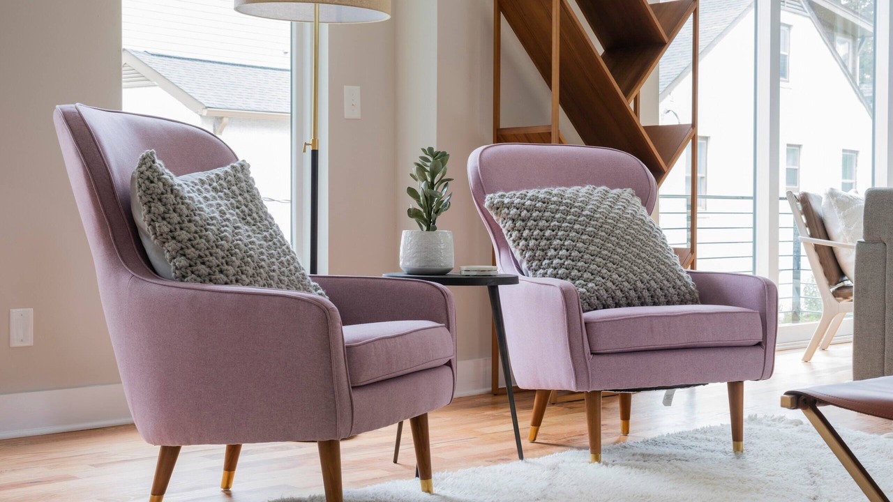 Photo of Livingroom in Third Ward