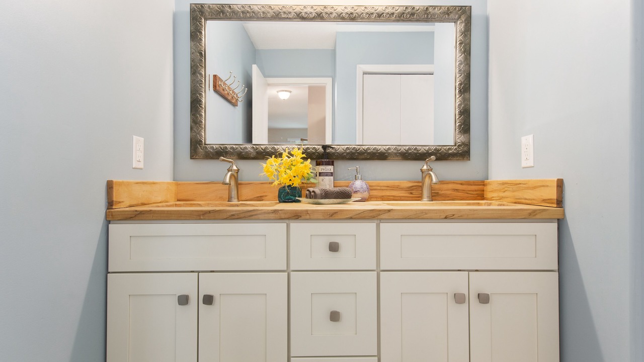 Photo of Bathroom in Weaverville