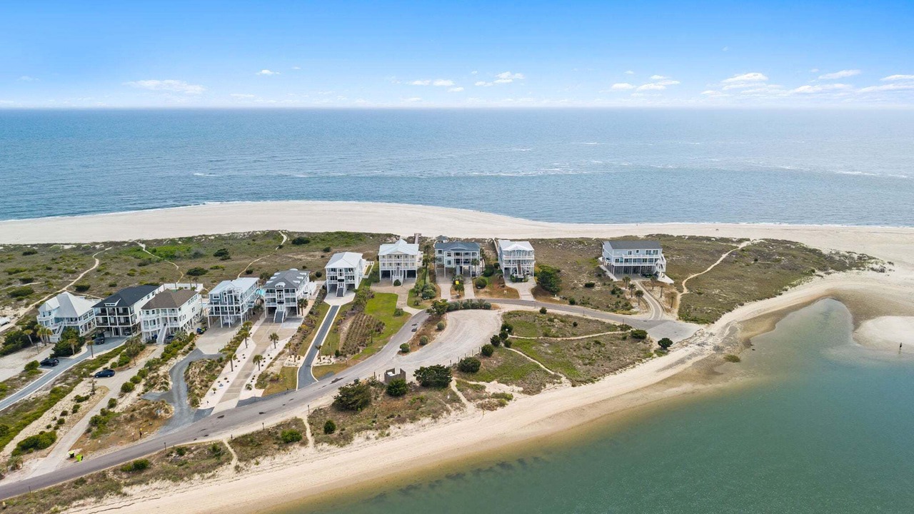 Photo of Others in Oak Island