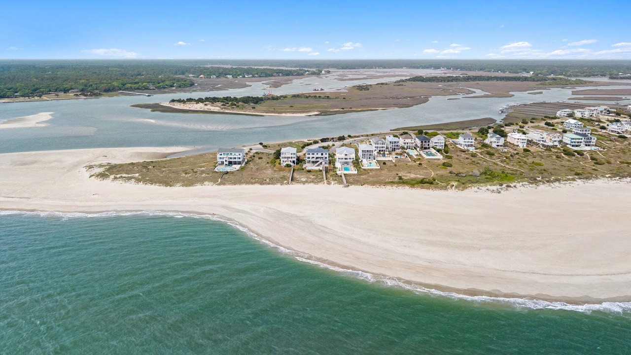 Photo of Others in Oak Island