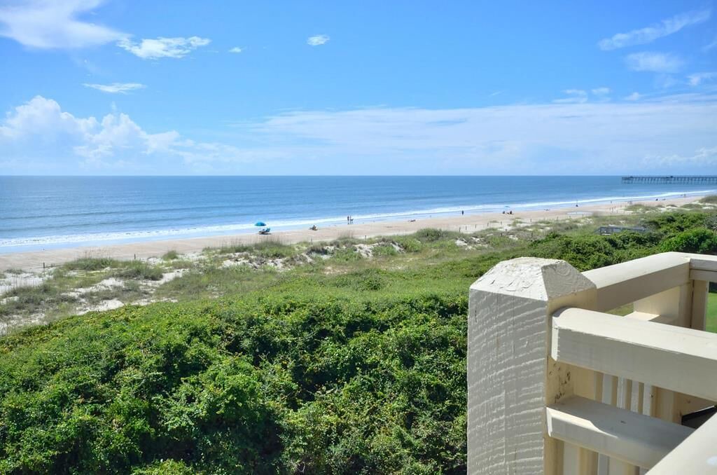 Photo of Patio Balcony in Caswell Beach