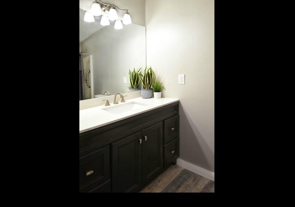 Photo of Bathroom in Tranquil Harbour