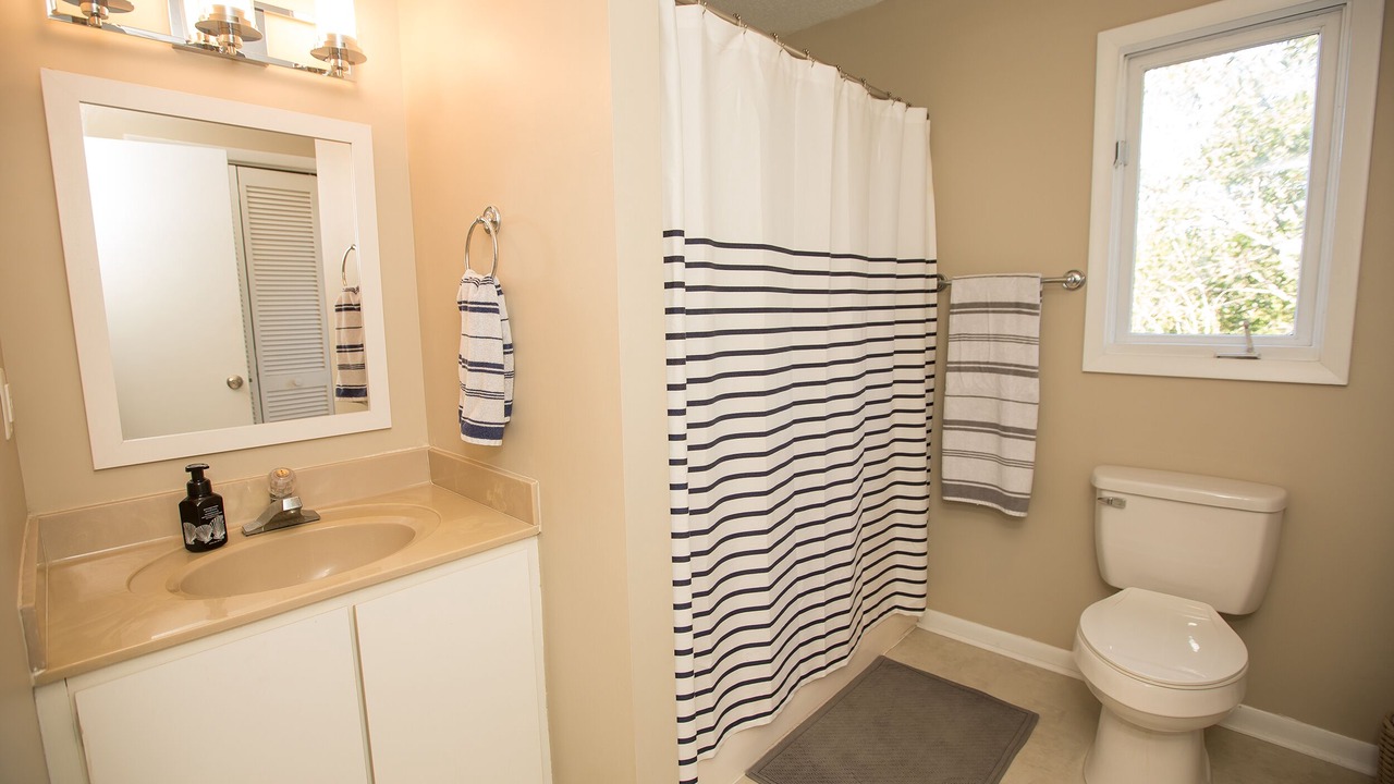 Photo of Bathroom in Emerald Isle