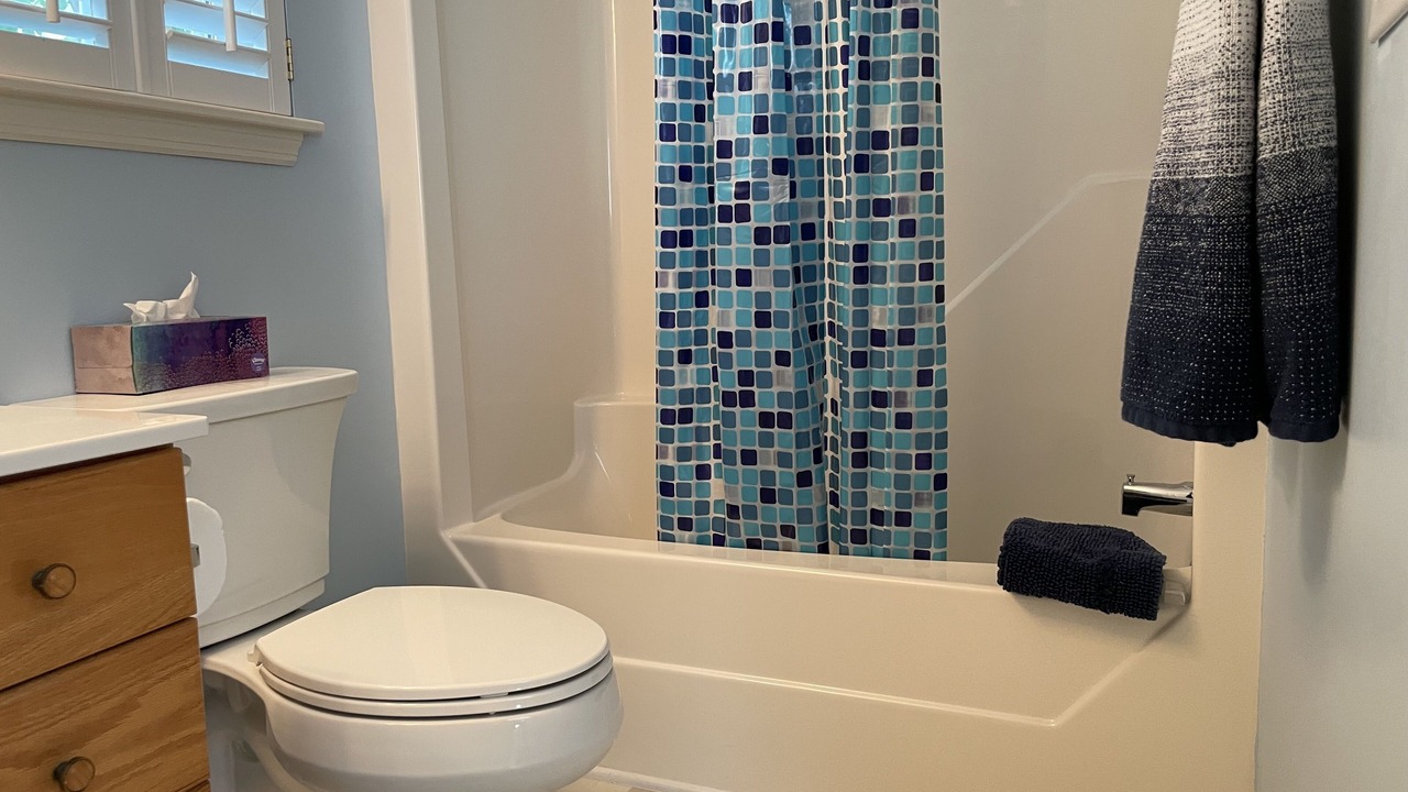 Photo of Bathroom in Tranquil Harbour