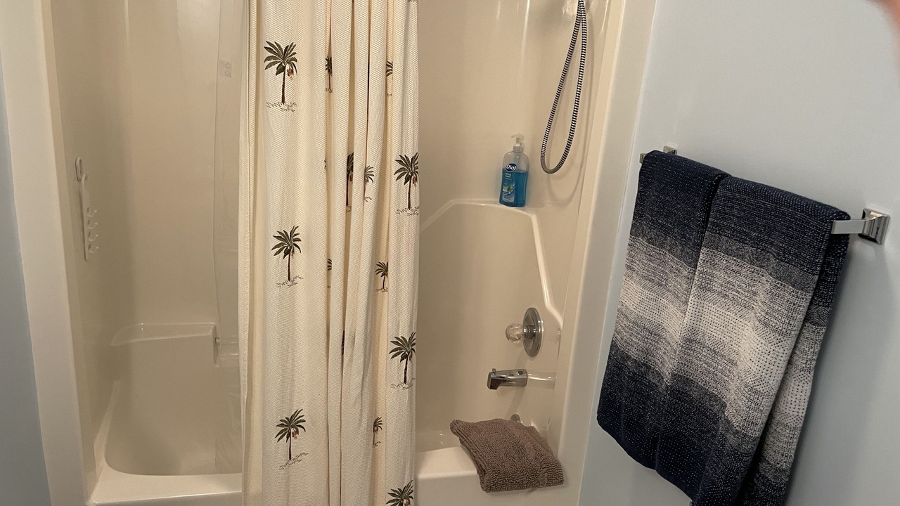 Photo of Bathroom in Tranquil Harbour