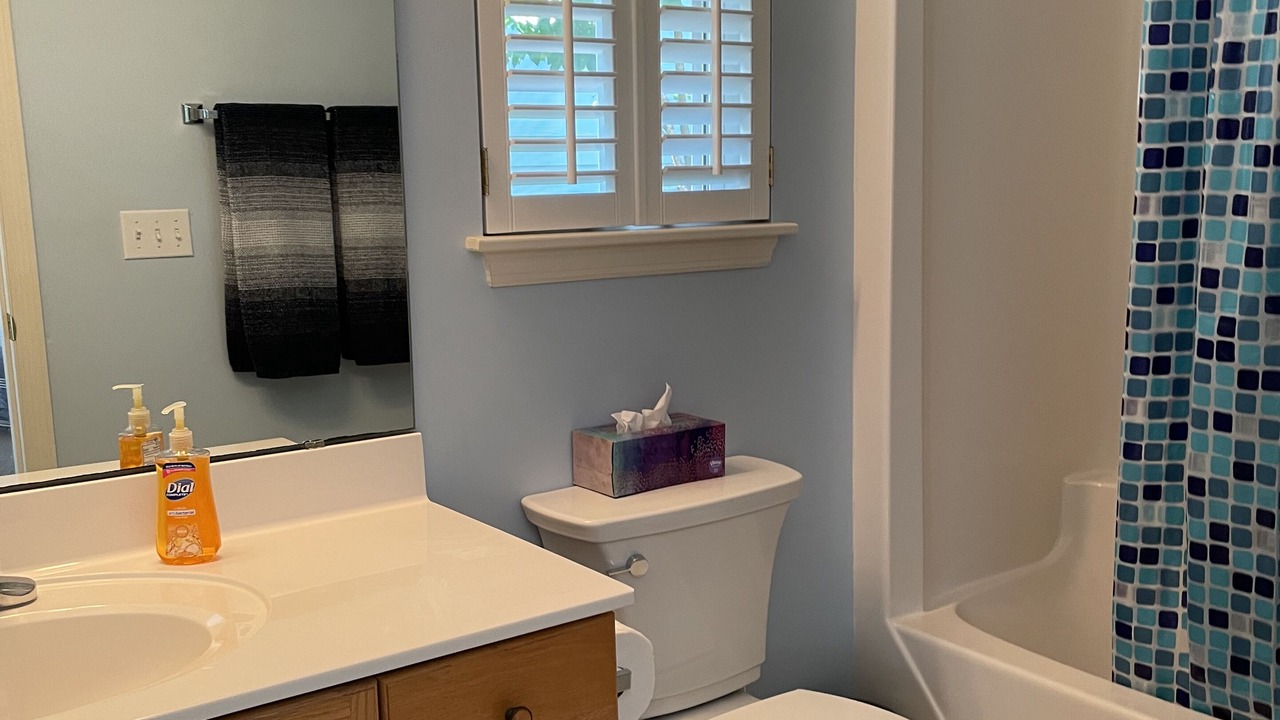 Photo of Bathroom in Tranquil Harbour