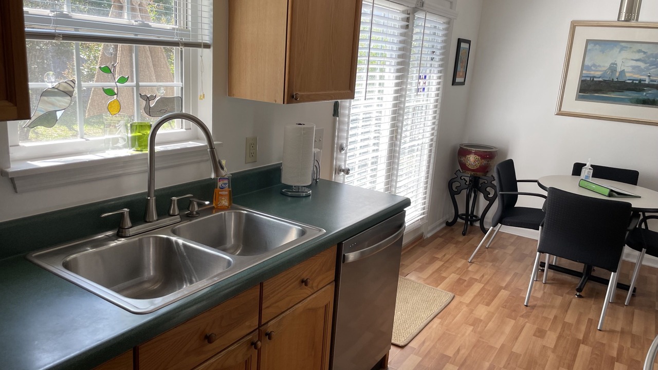 Photo of Kitchen in Tranquil Harbour