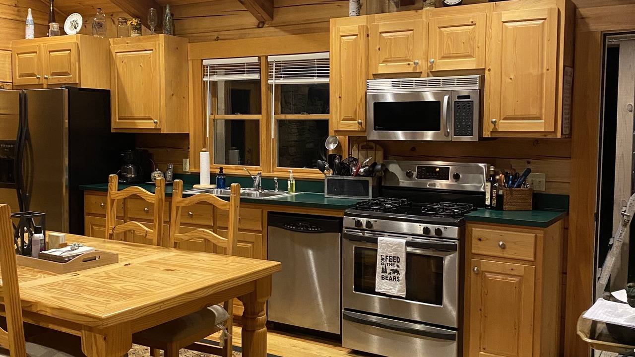 Photo of Kitchen in Saluda