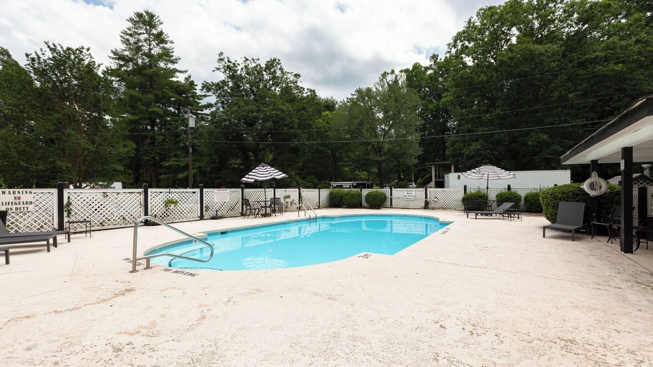 Photo of Outdoor in Flat Rock