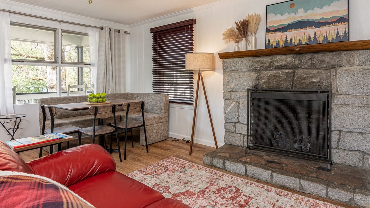 Photo of Bedroom in Flat Rock