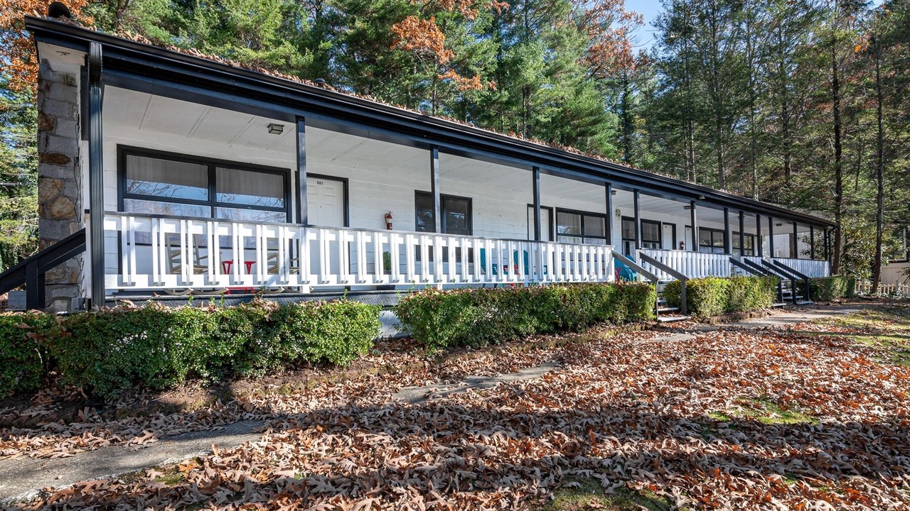 Photo of Outdoor in Flat Rock
