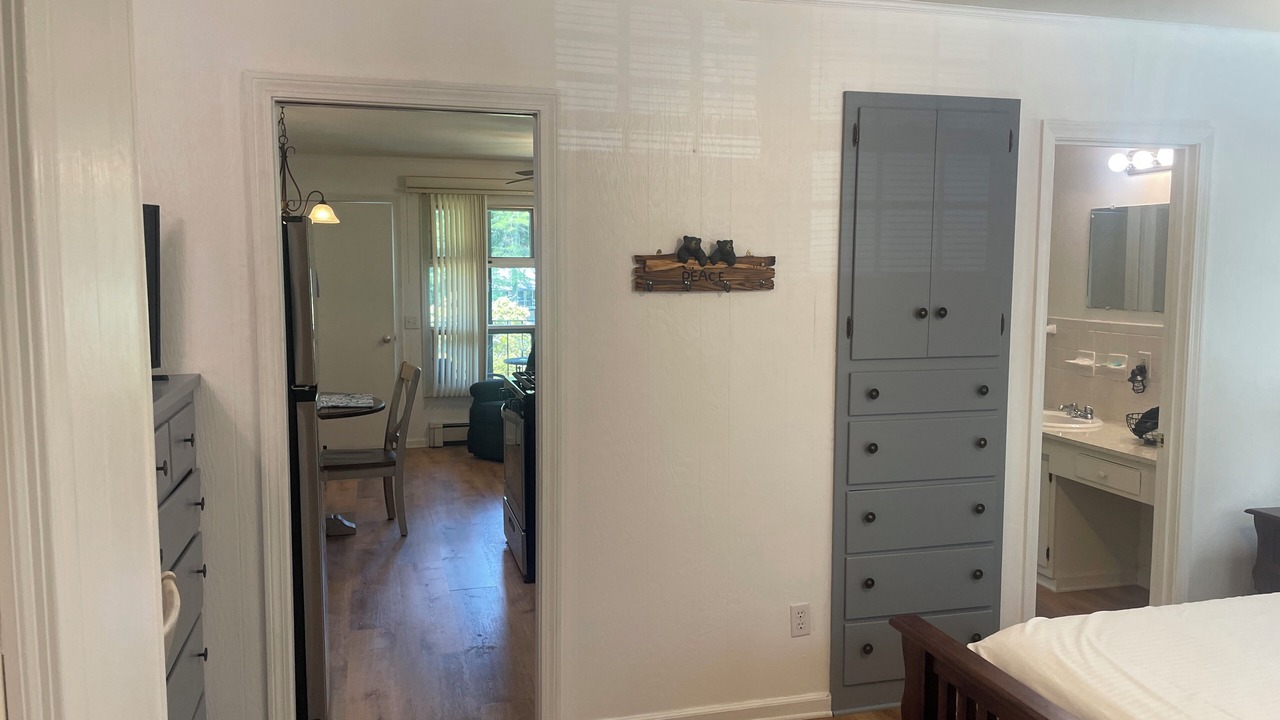 Photo of Bedroom in Flat Rock