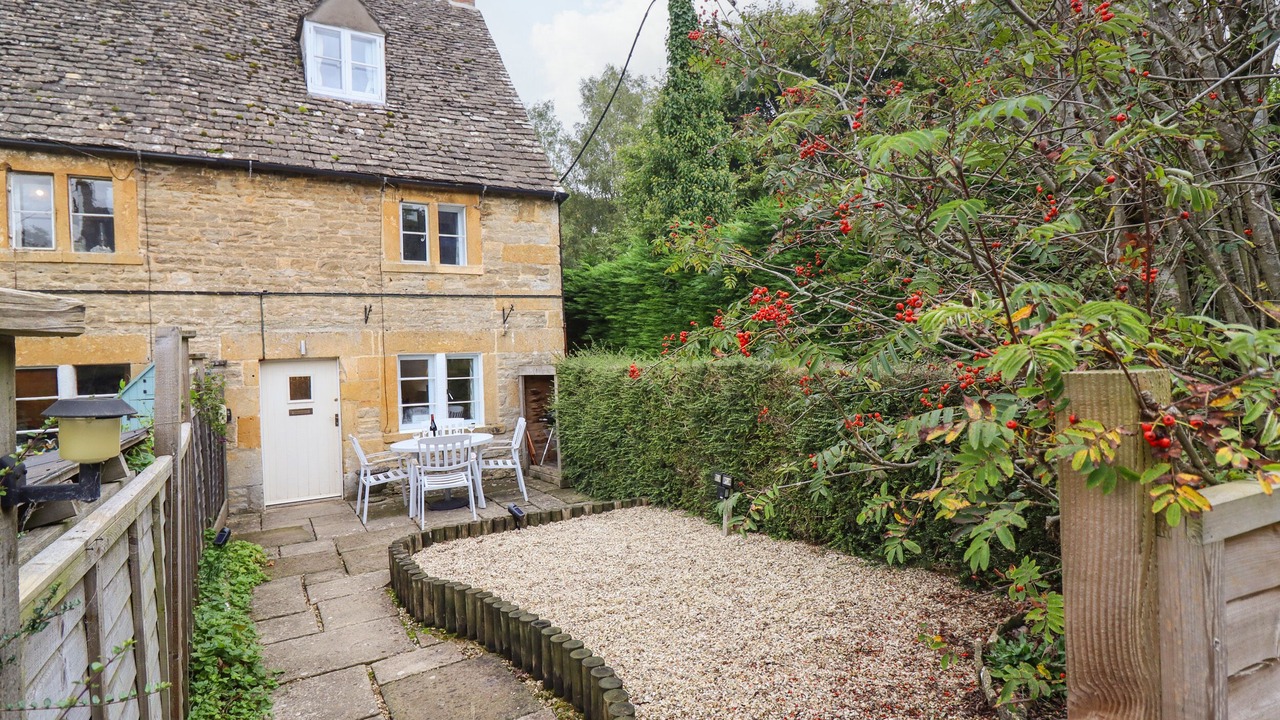 Photo of Outdoor in Bourton