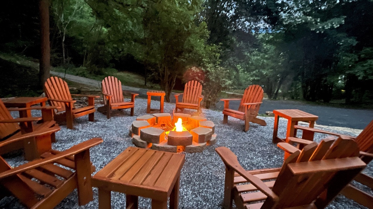 Photo of Outdoor in Weaverville
