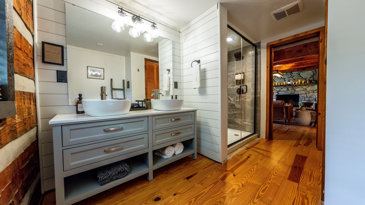 Photo of Bathroom in Weaverville