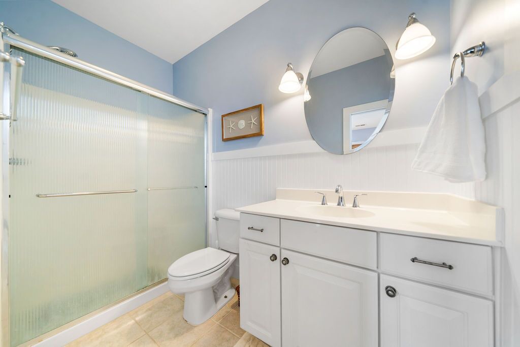 Photo of Bathroom in Wilmington Beach