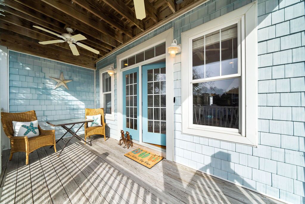Photo of Patio Balcony in Wilmington Beach