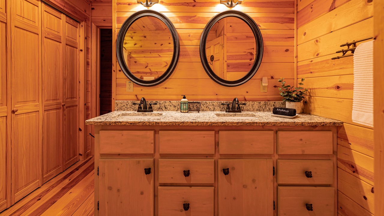 Photo of Bathroom in Topton