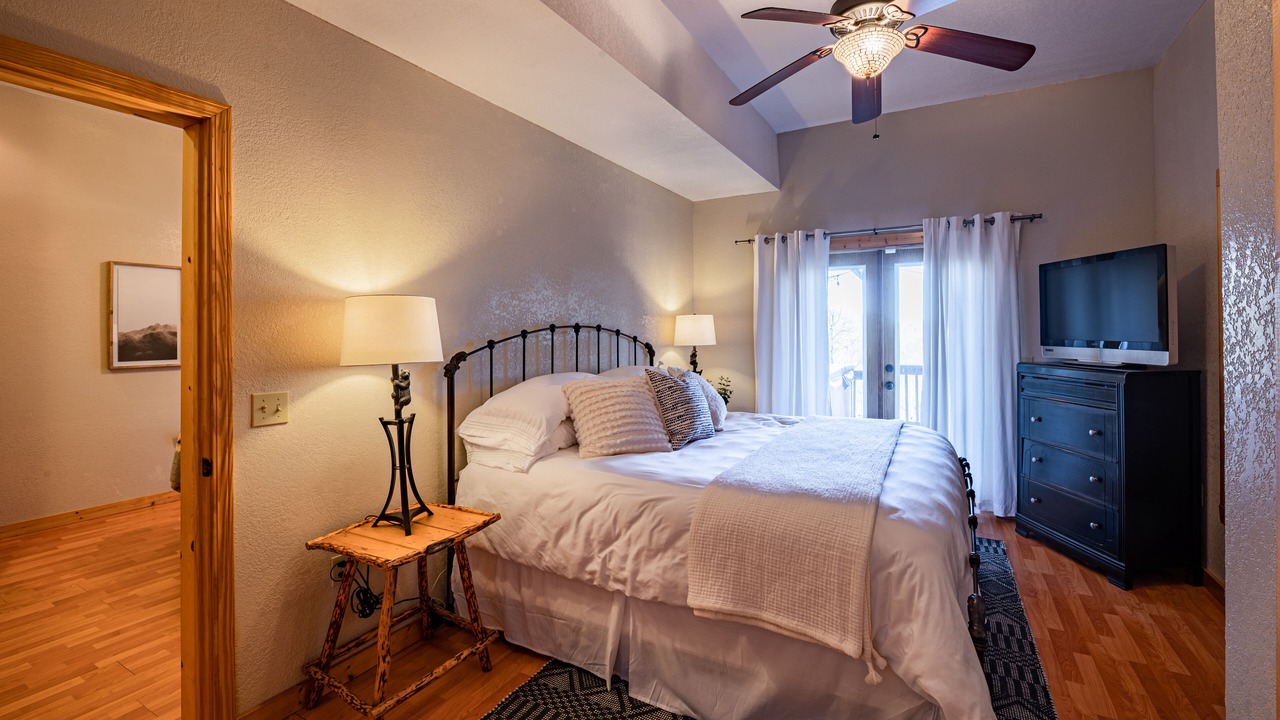 Photo of Bedroom in Topton