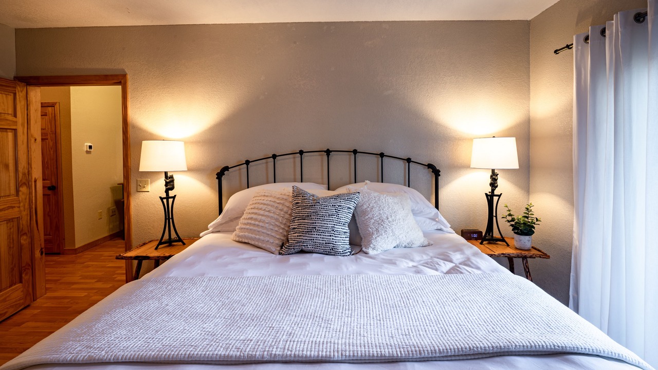 Photo of Bedroom in Topton