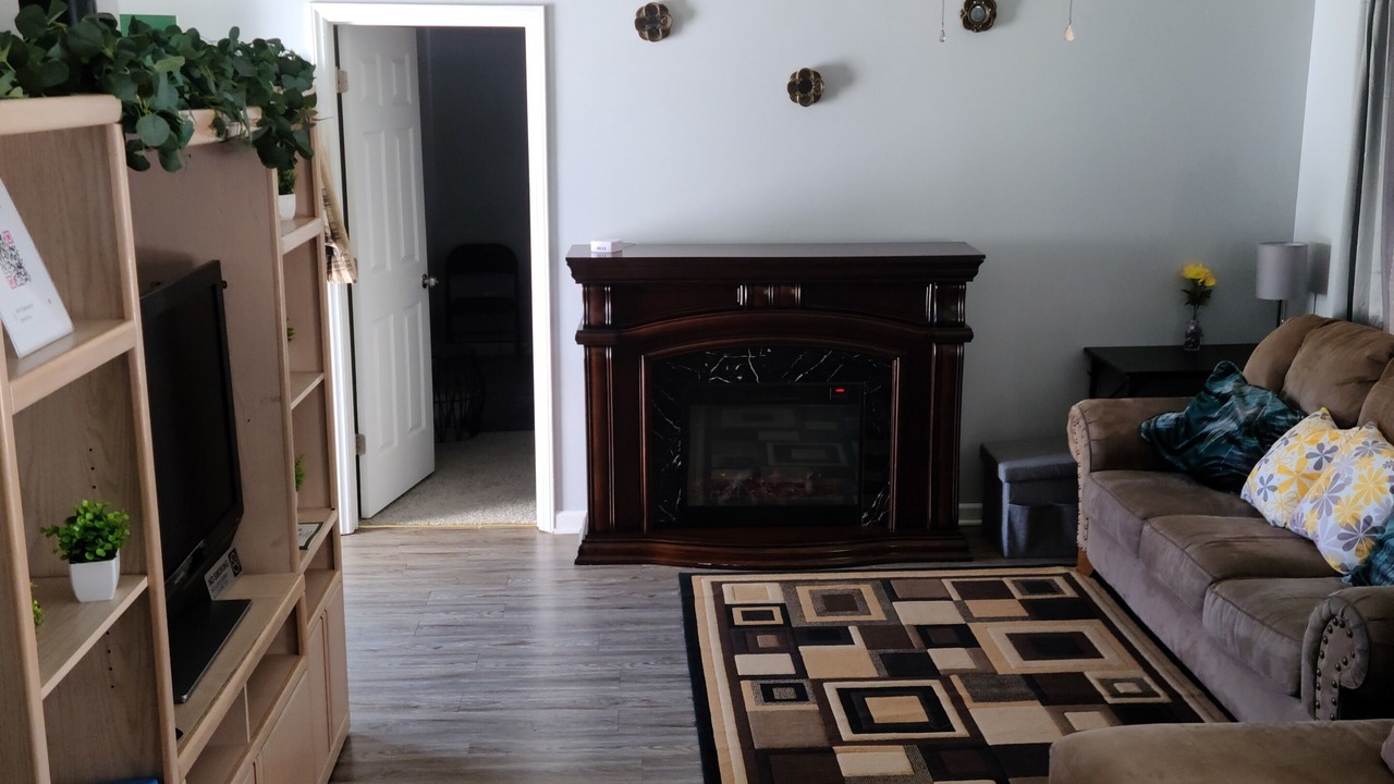 Photo of Bedroom in Garner