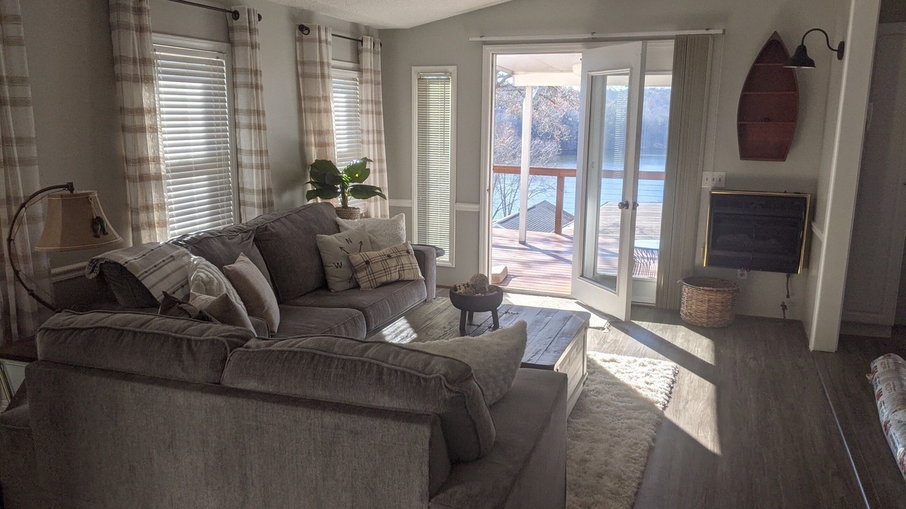 Photo of Livingroom in New London