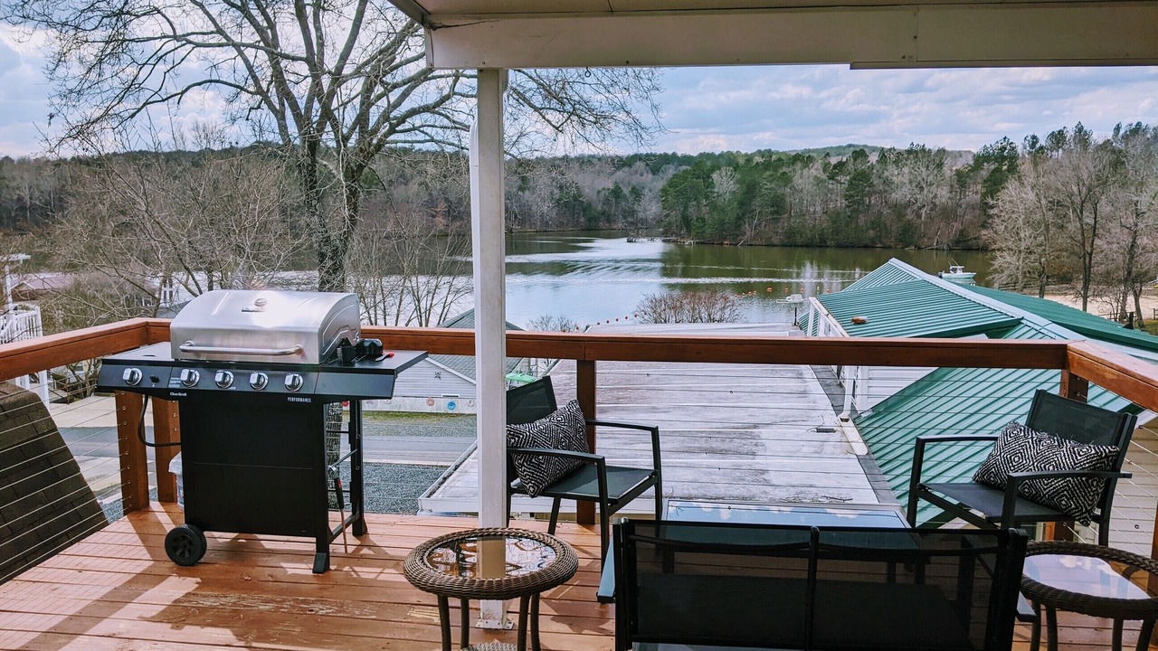 Photo of Outdoor in New London