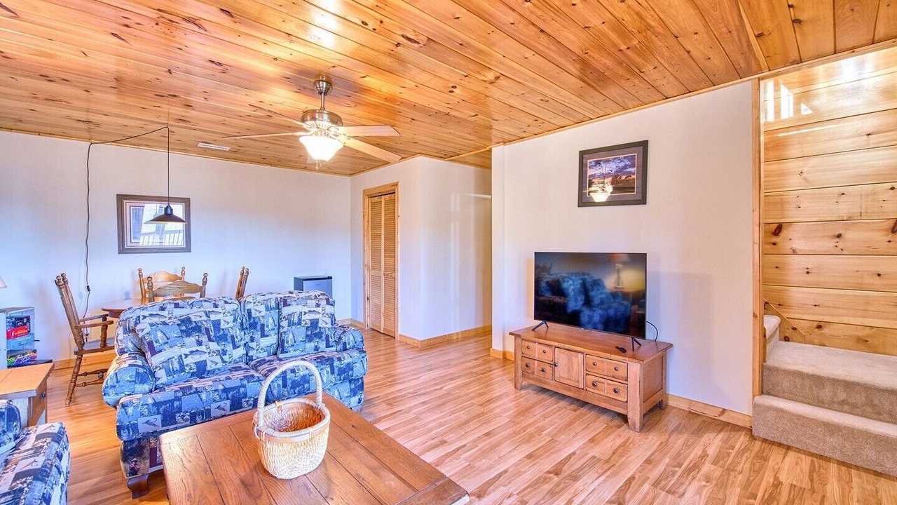 Photo of Bedroom in Hemphill Heights