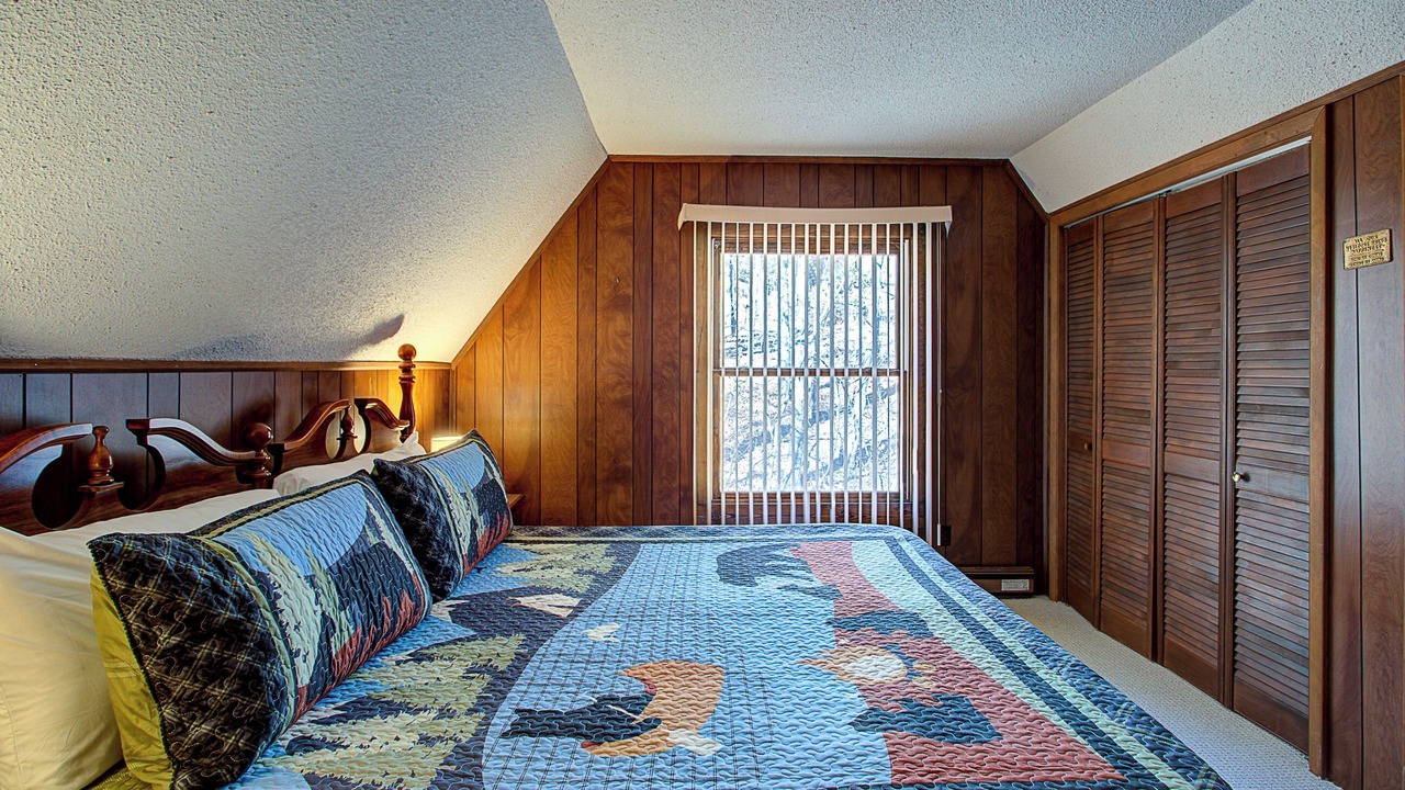 Photo of Bedroom in Seven Devils