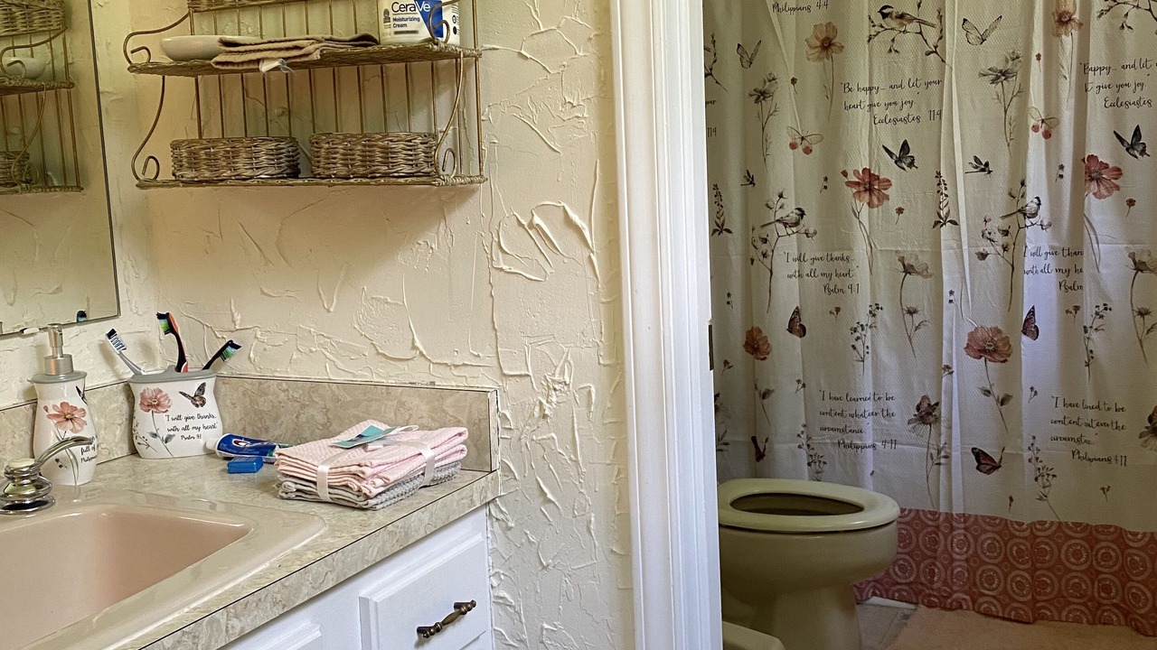 Photo of Bathroom in Olivia