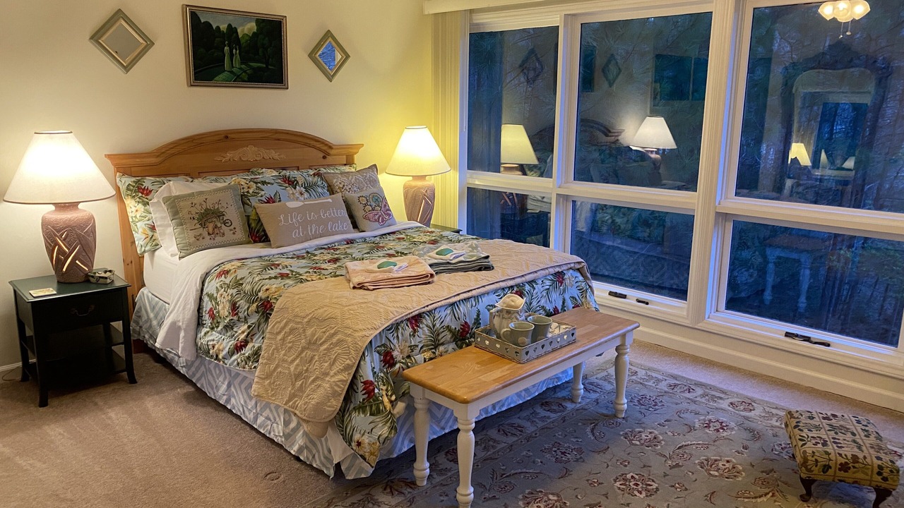 Photo of Bedroom in Olivia