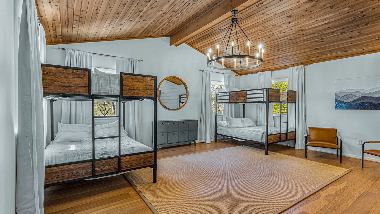Photo of Bedroom in Highlands Hills