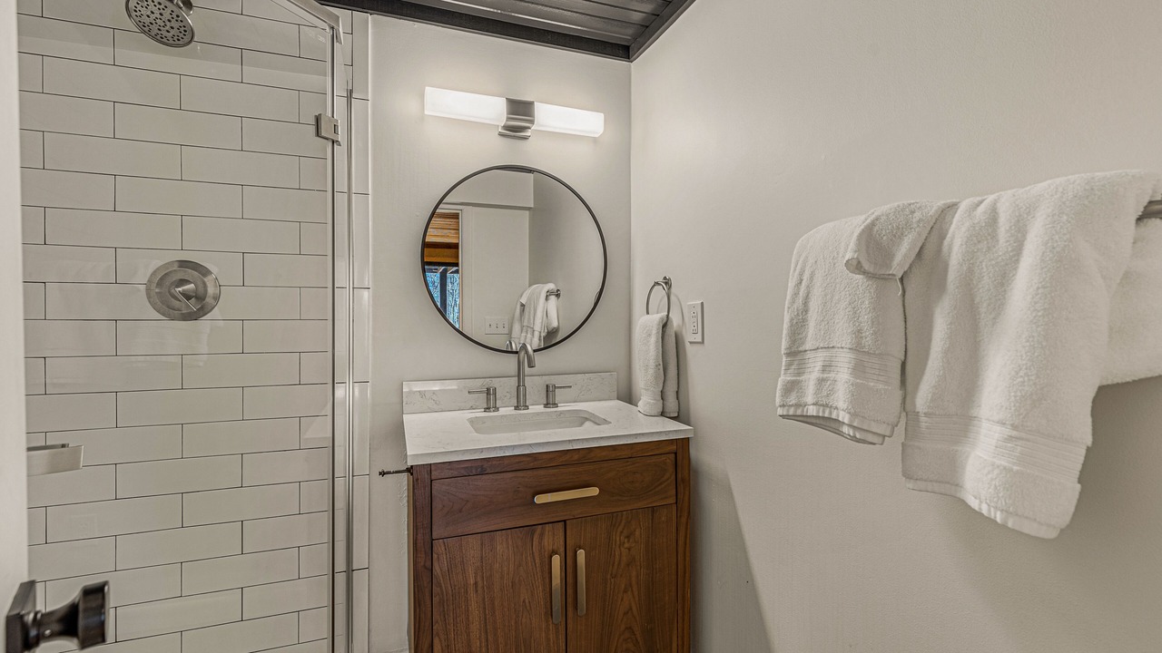 Photo of Bathroom in Highlands Hills