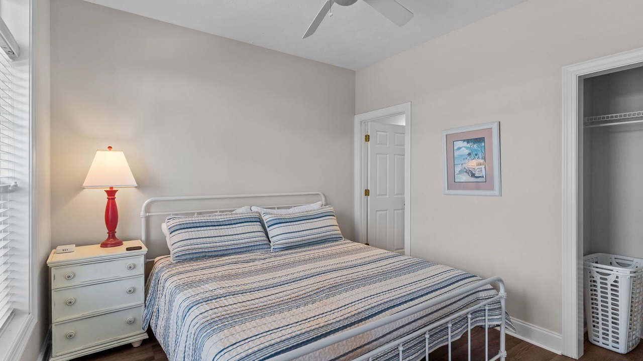 Photo of Bedroom in Ash