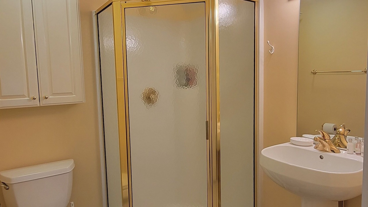 Photo of Bathroom in Foscoe
