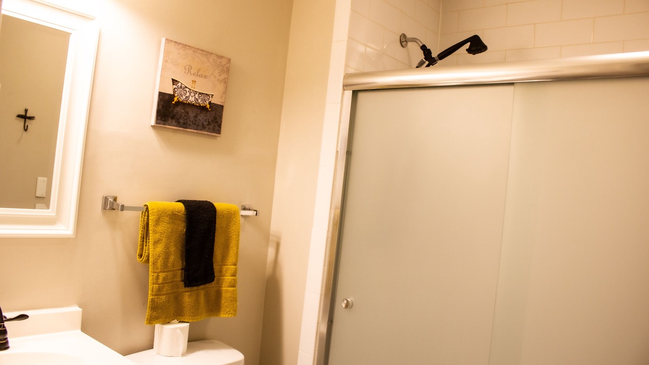 Photo of Bathroom in Wesley Heights