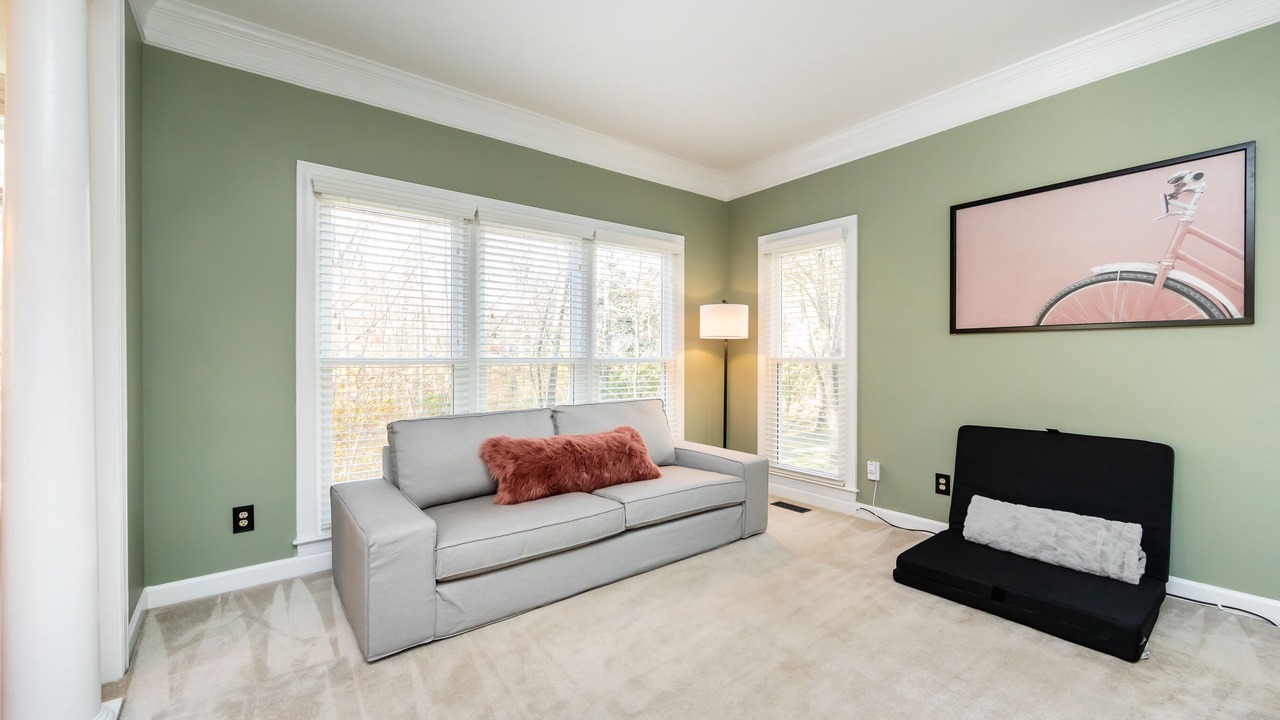 Photo of Livingroom in Prosperity Church Road