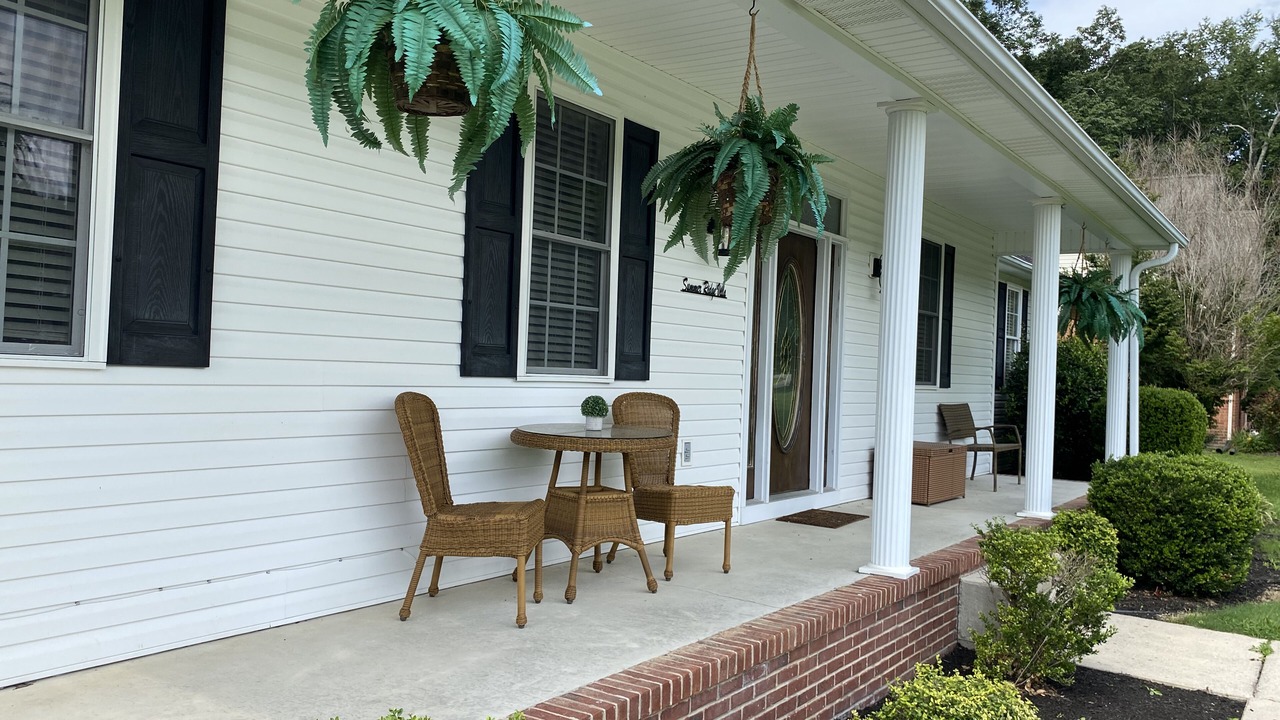 Photo of Outdoor in Dowelltown