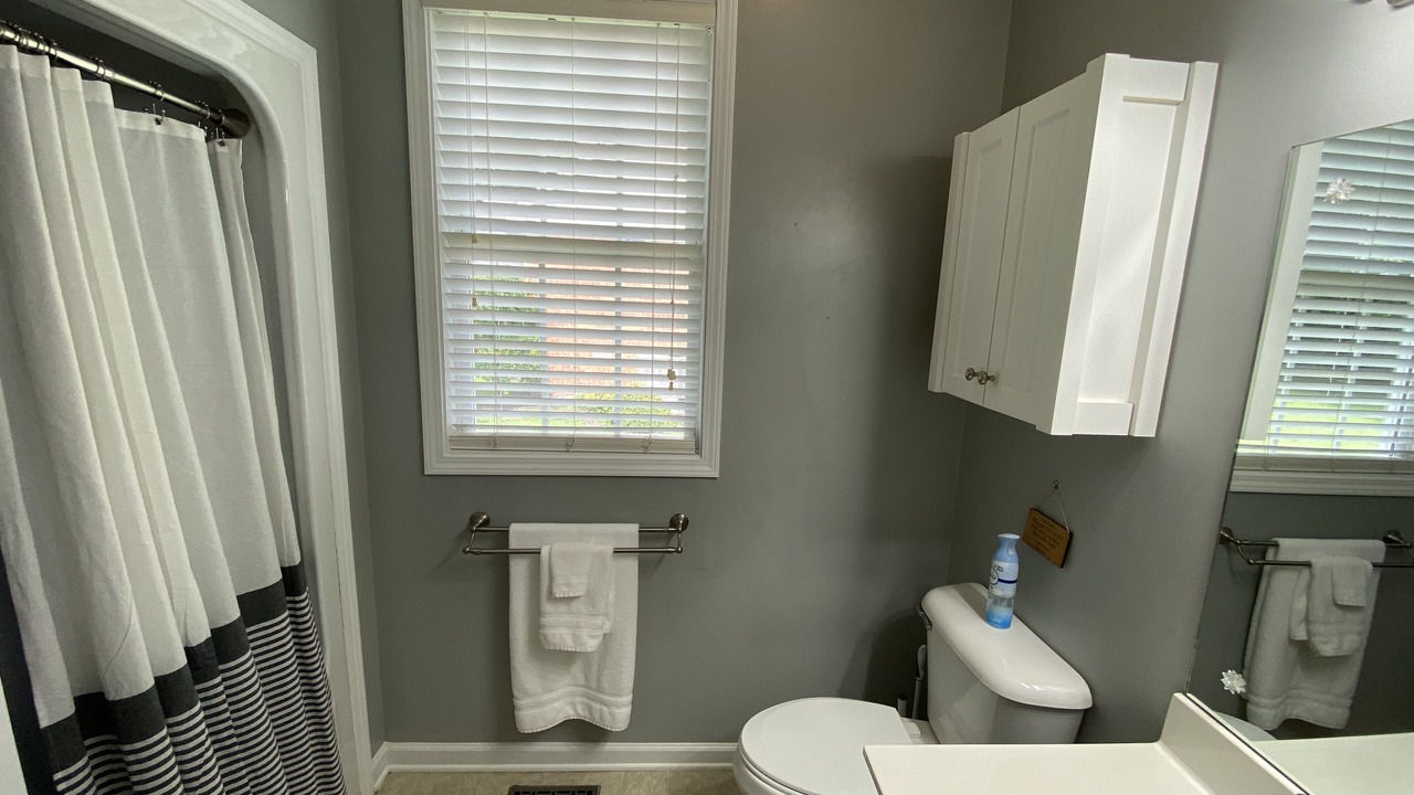 Photo of Bathroom in Dowelltown