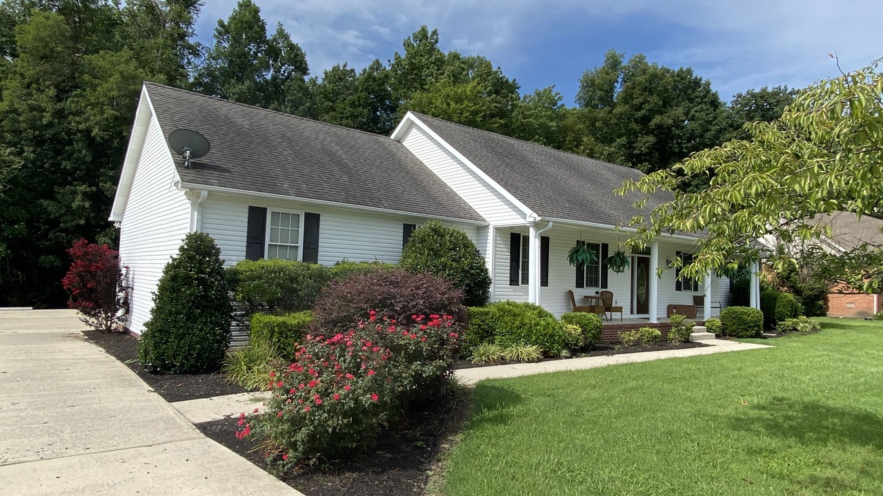 Photo of Outdoor in Dowelltown