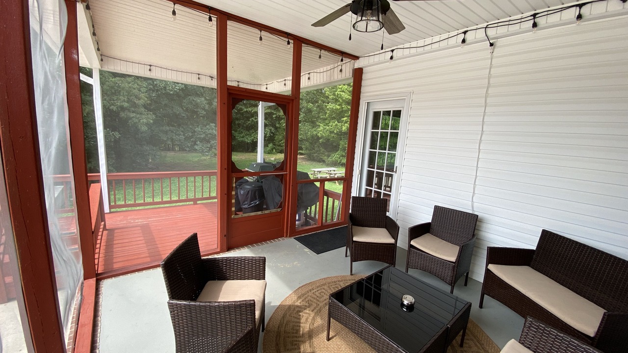 Photo of Patio Balcony in Dowelltown
