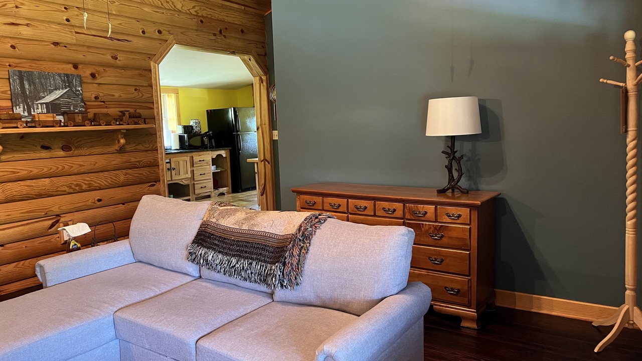 Photo of Livingroom in Lynnville