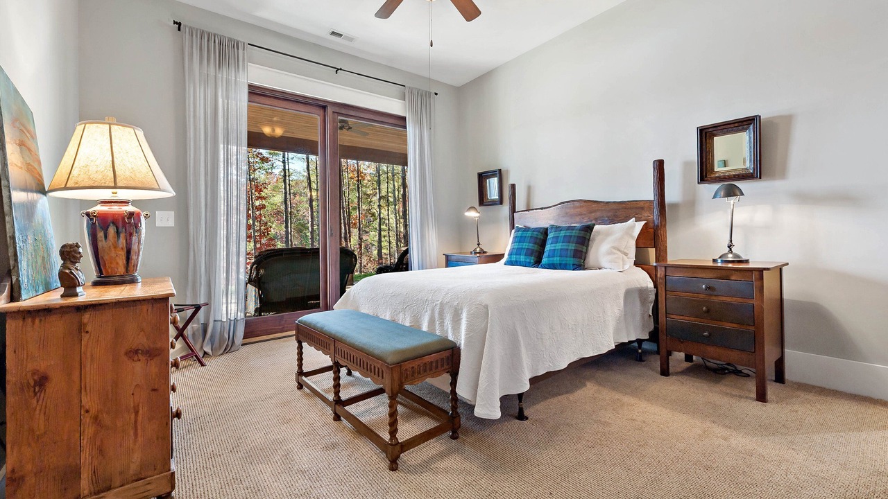 Photo of Bedroom in Nebo