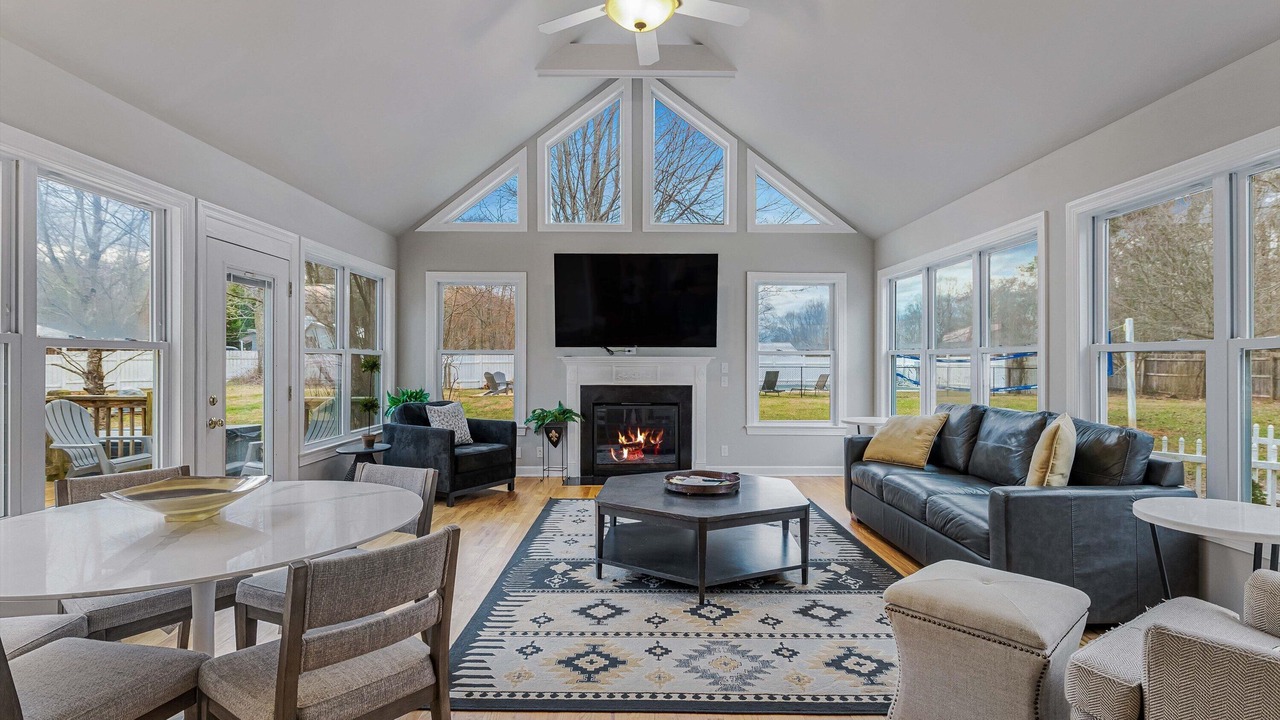 Photo of Livingroom in Fletcher
