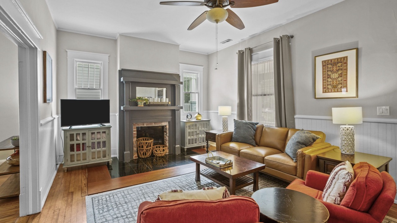 Photo of Livingroom in Greenville